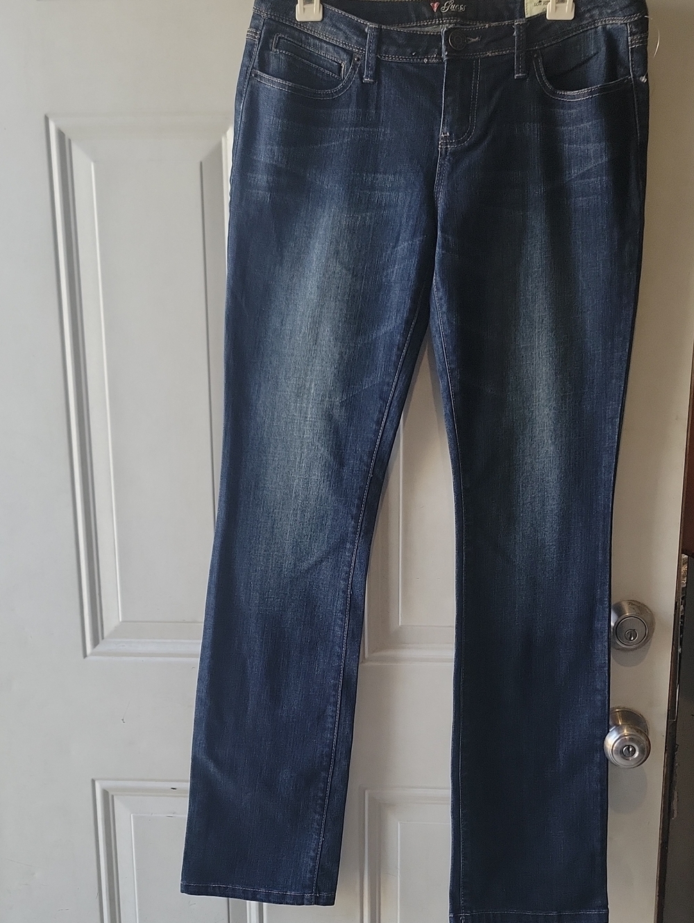 Guess Women'slow Rise Grace Fit Dark Indigo Straight-Leg Jeans Sz 28